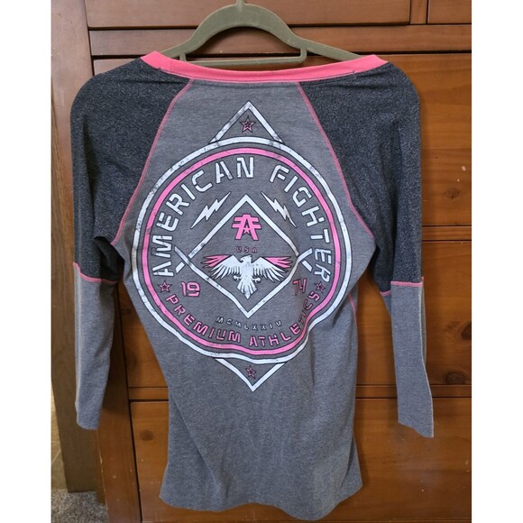 American Fighter Size Medium Premium Athletics Grey And Pink 3/4 Sleeve Tee - Picture 4 of 8